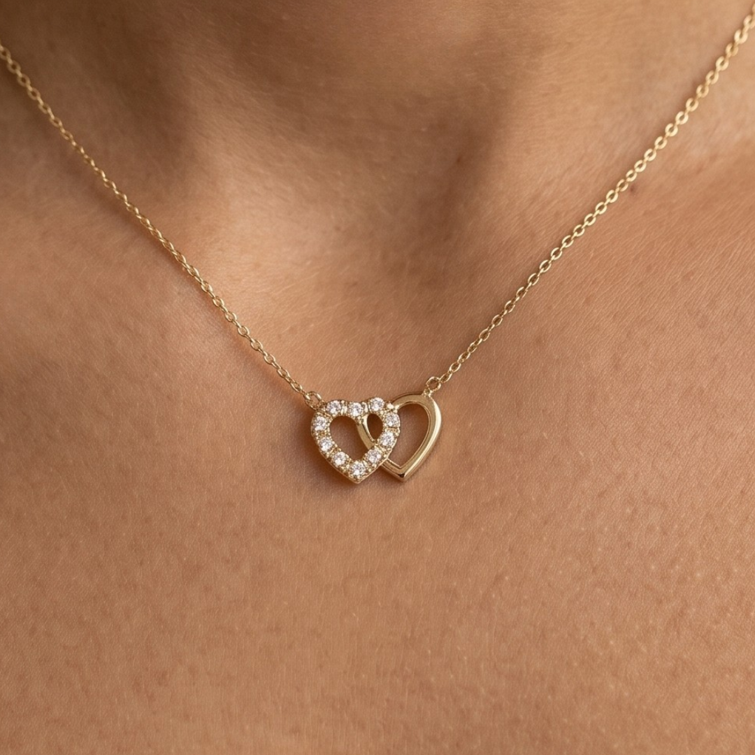 Collier Deux Cœurs Entrelacés - Plaqué Or